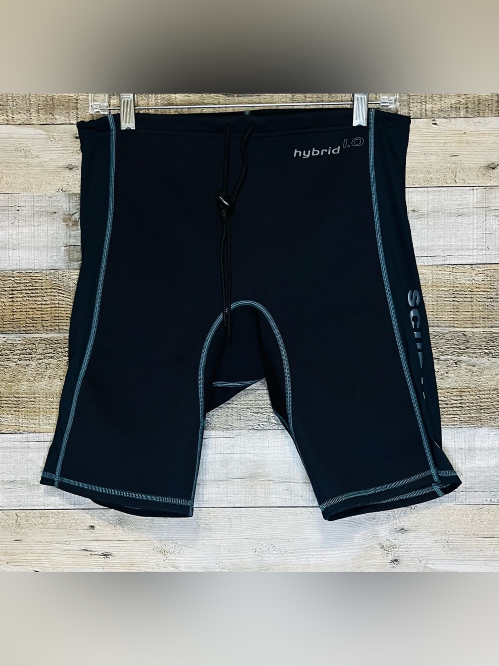 ScubaPro Hybrid 1.0  Neoprene Men's Black Shorts Size Large